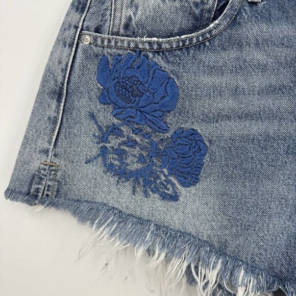Levi's Cheeky Shorts 30 Women High Rise Cotton Floral Embroidered Frayed Button - Picture 3 of 12